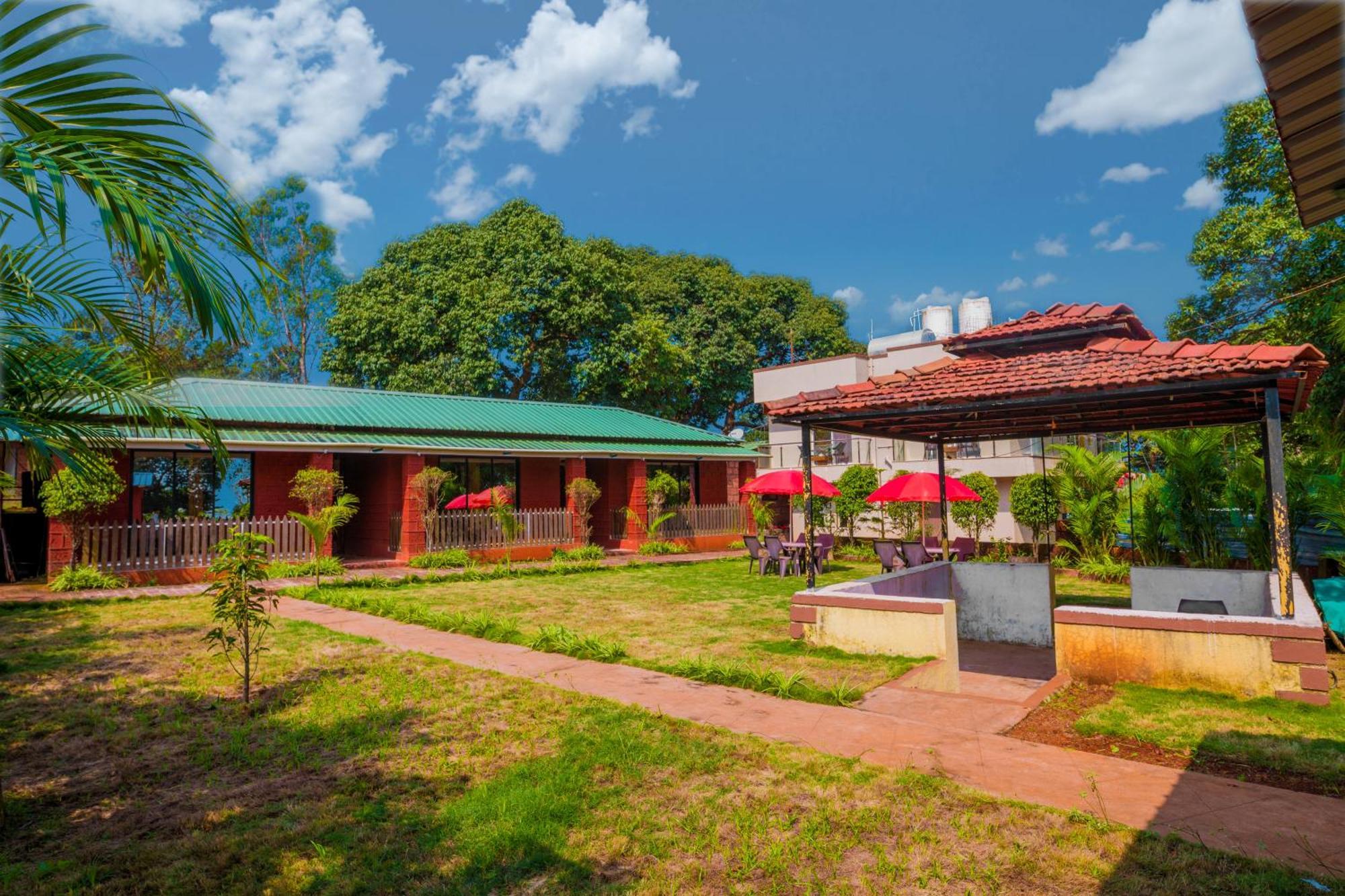 Hotel Oakwood 马哈巴莱斯赫瓦尔 外观 照片